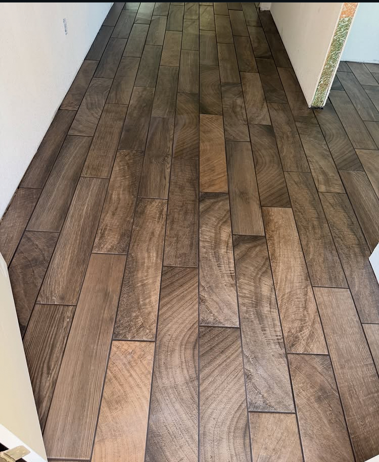 Warm wood-like flooring installation in a South Florida home